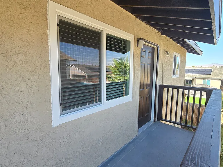 801 Capehart Ct — Photo 7