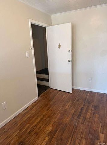 1st image of 1745 Seward Ave #2