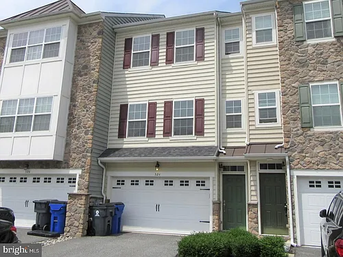 524 Jacobsen Dr Photo 1