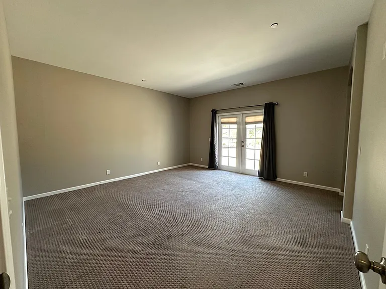 58064 Bonanza Dr — Photo 23