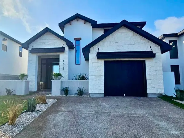 1521 Coba Dr, Laredo, TX 78046