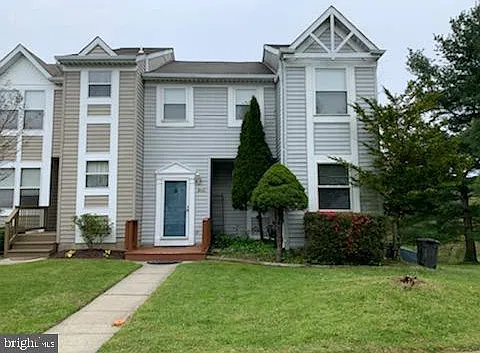 4 bed, 3.5 bath, 2475 sqft, $3,650 — Photo 1