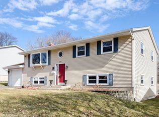 603 Elden Dr, Cary, IL 60013