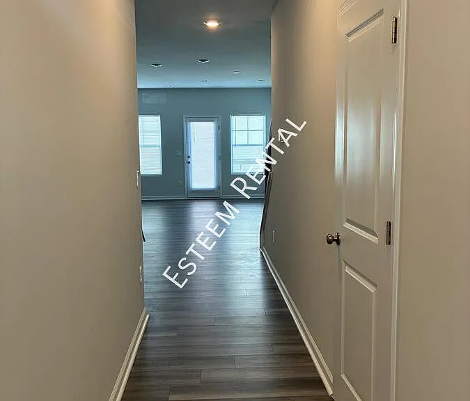 174 Golden Arms Dr — Photo 2