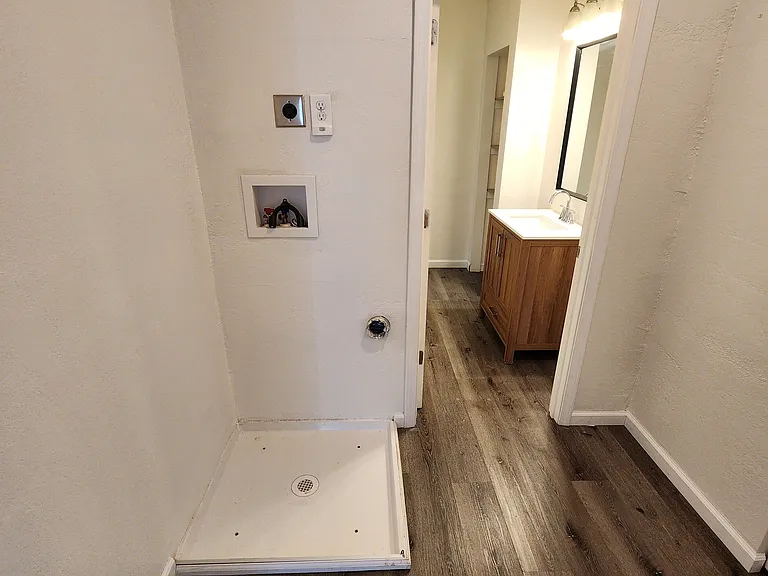 4701 Elm St #1 — Photo 11