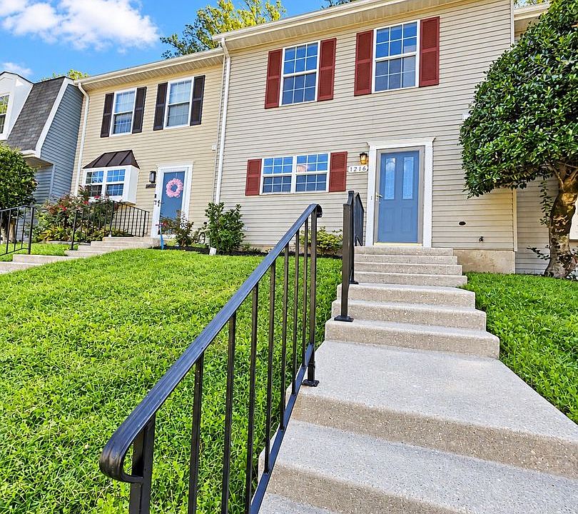 1st image of 1216 Adeline Way