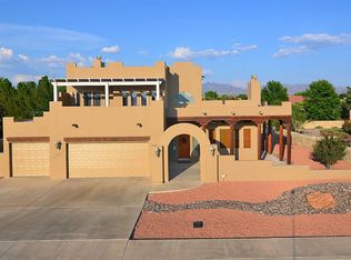 3884 Stoney Brook Cir, Las Cruces, NM 88005