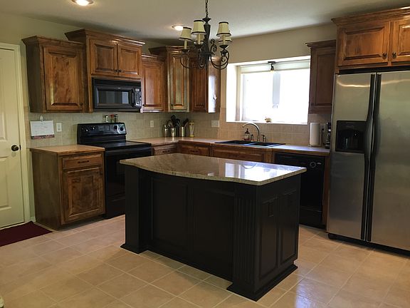 5th image of 3605 NW Windburn Dr