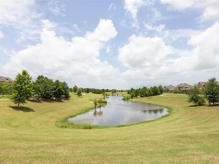 15810 Vanderpool River Dr — Photo 19