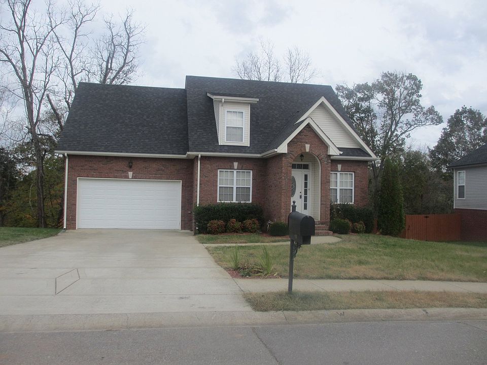 1st image of 813 E Accipiter Cir