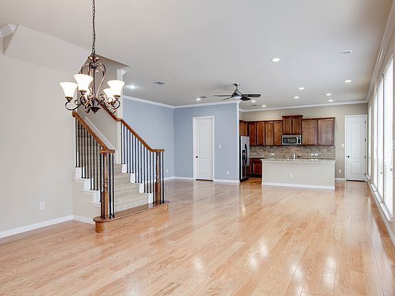 5th image of 2465 Sunderland Ln