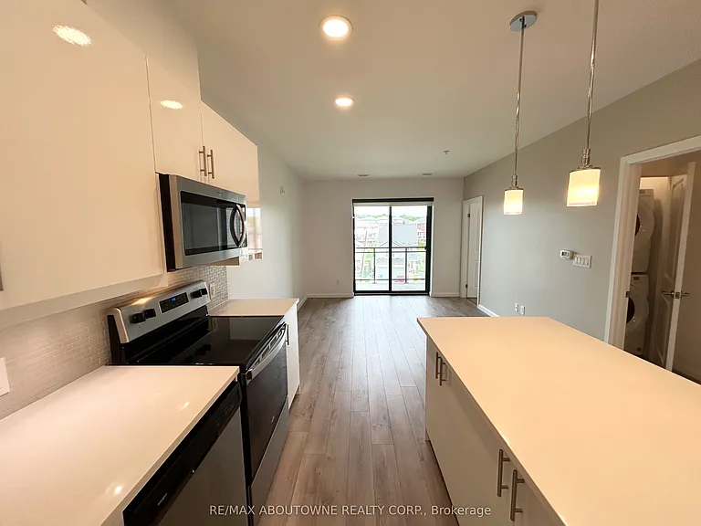 144 Watson Rd N #307 — Photo 8