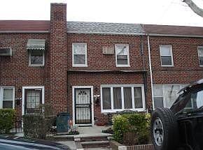 2nd image of 1541 E 59th St