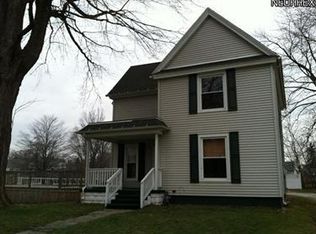 671 Beaver St, Conneaut, OH 44030