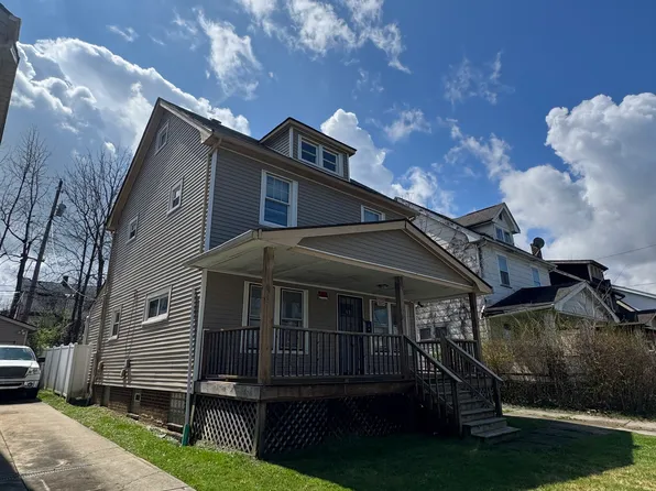 13710 Cranwood Dr, Garfield Heights, OH 44105