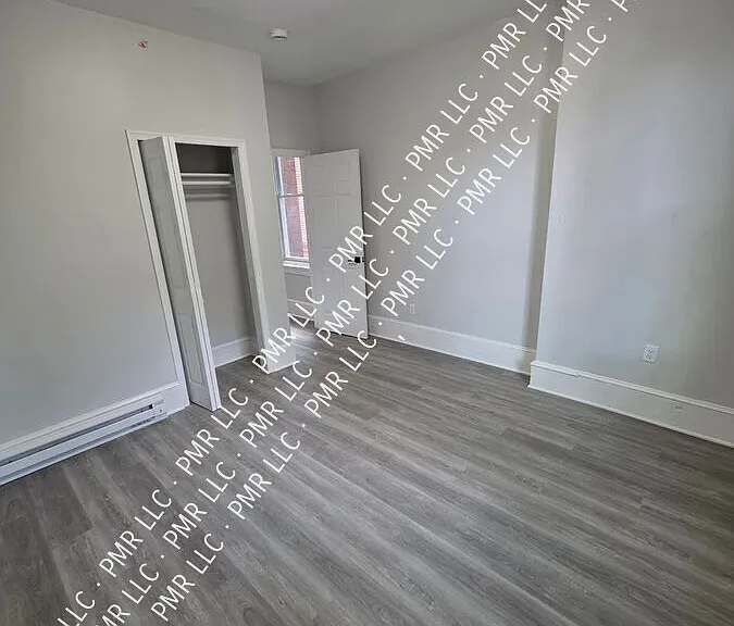 5028 N 12th St #2 — Photo 8