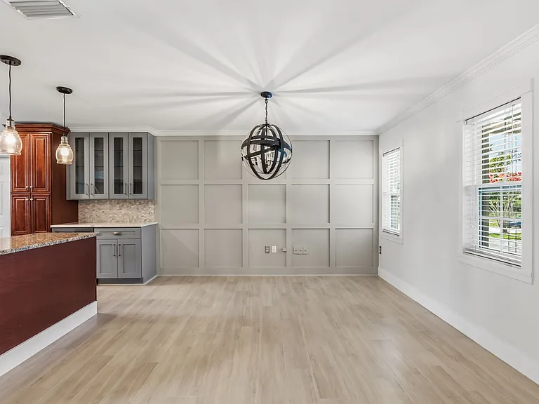 670 Brookside Rd — Photo 16