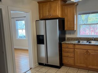 473 S Holly Ave, Elmhurst, IL 60126