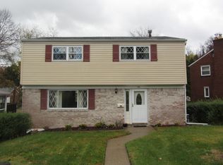 132 Parkwood Dr, Verona, PA 15147
