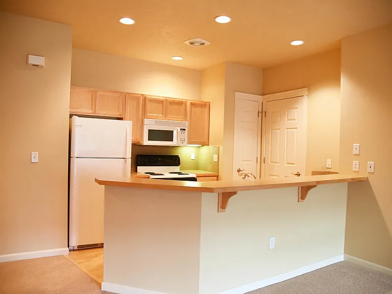 Artisan Apartments — Photo 35