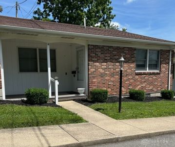 121 E South St APT 3, Hillsboro, OH, 45133