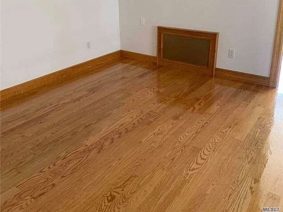 2nd image of 160-31 Willets Point Blvd Floor 1