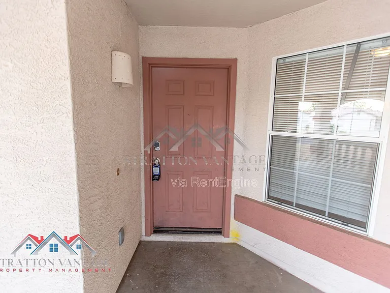 5706 N 74th Dr — Photo 7