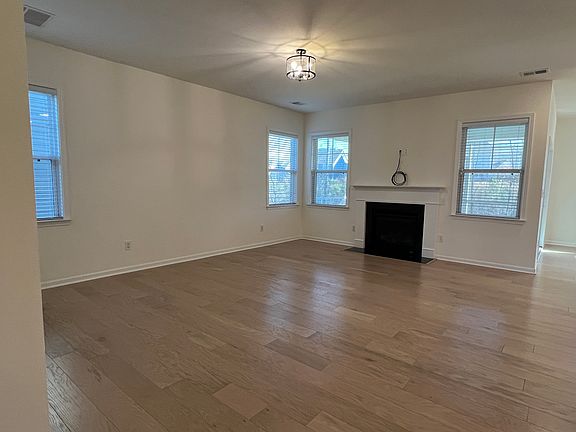 5th image of 5016 Britannia Blvd #1507