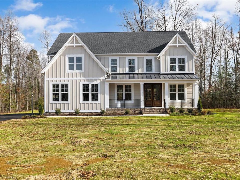 Farmhouse Elevation