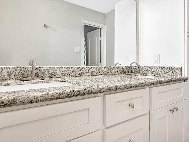 2611 Desert Sage Dr — Photo 16