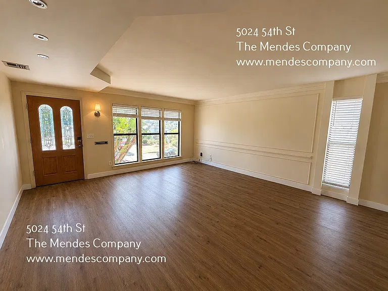 College Rental on 54th St. — Photo 2
