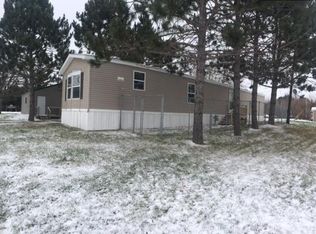 902 Gary St, Calumet, MN 55716