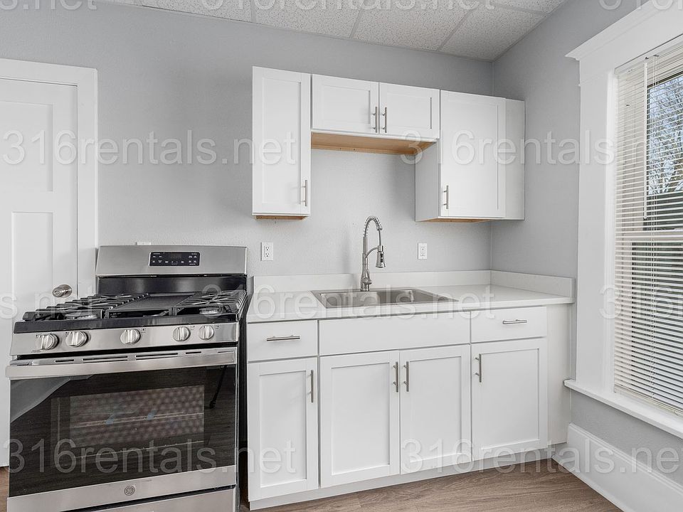 1st image of 221 N Elizabeth Ave APT 1
