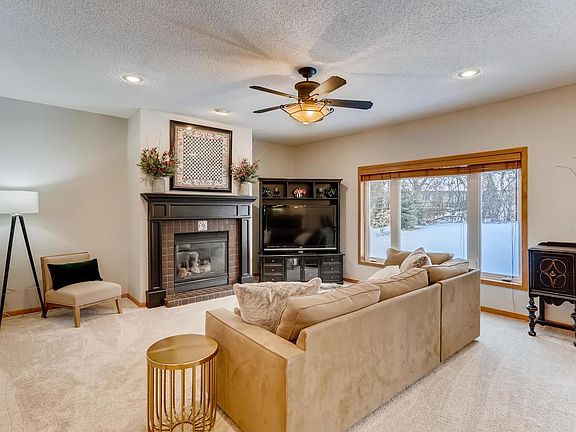 4th image of 3850 Glacier Ct