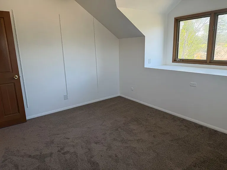 5613 E Hanbury St — Photo 12