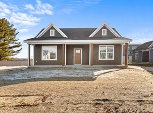 748 Kennedy St, Sauk City, WI 53583