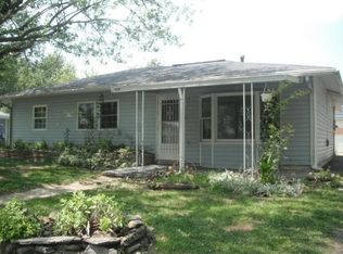 568 Sheelin Rd, Xenia, OH 45385