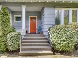 2153 10th Ave W, Seattle, WA 98119
