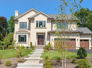 912 Dedham St, Newton, MA 02459