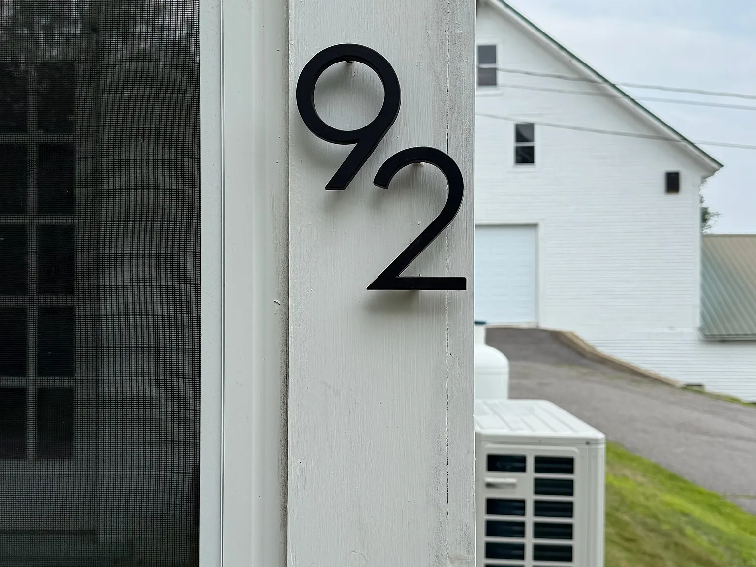 3 bed, 1.5 bath, 1800 sqft, $3,500 — Photo 3