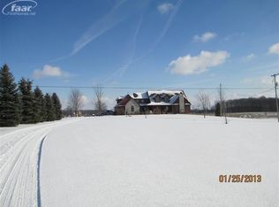 9353 Sharp Rd, Swartz Creek, MI 48473