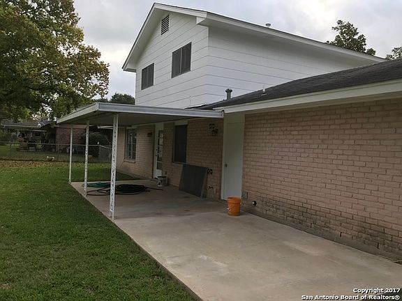 5th image of 4331 Treehouse Dr