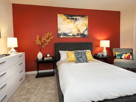 3rd image of 5101 Hackberry Ln APT 226