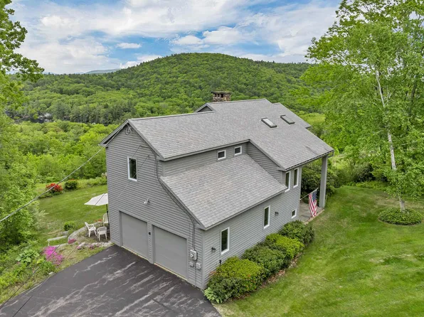 10 Lake View Drive, New Hampton, NH 03256