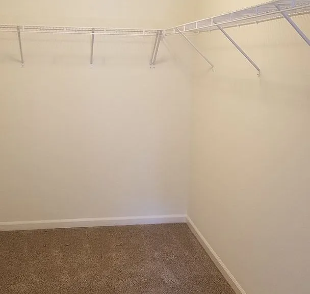 4402-4432 Timber Ridge Ct — Photo 22