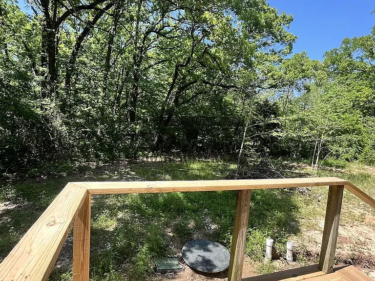 127 Guadalupe St — Photo 23