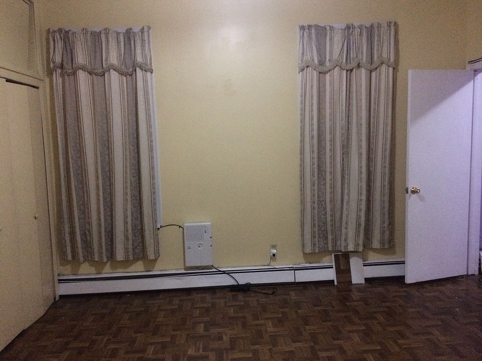2nd image of 614 37th St