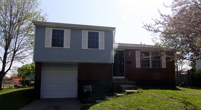 1st image of 103 Walden Farm Cir