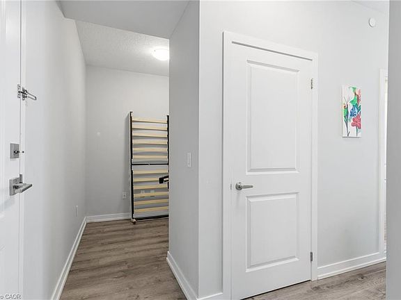 5th image of 5055 Greenlane Rd #129