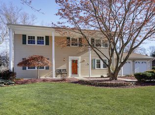 21 Vancouver Rd, Morganville, NJ 07751